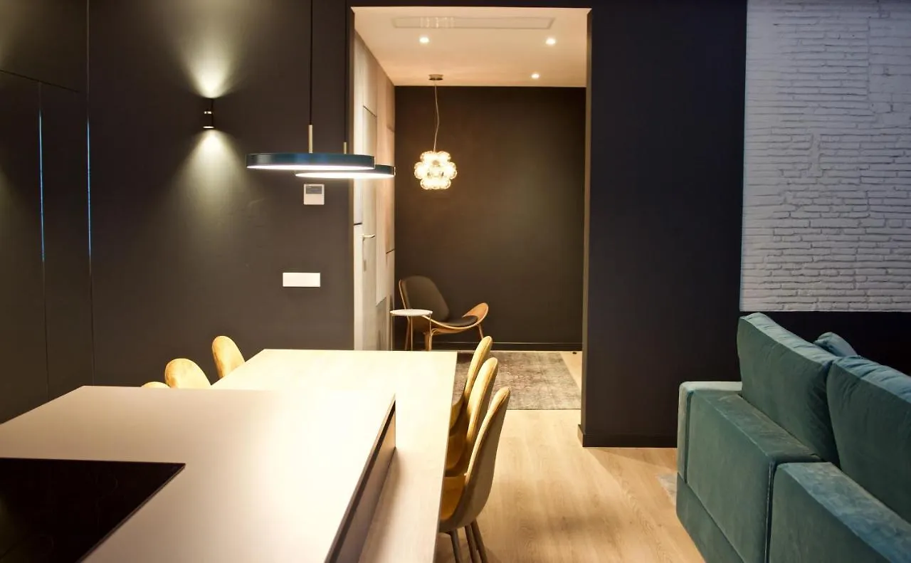 Velvet In Rambla Cataluna Apartment Barcelona