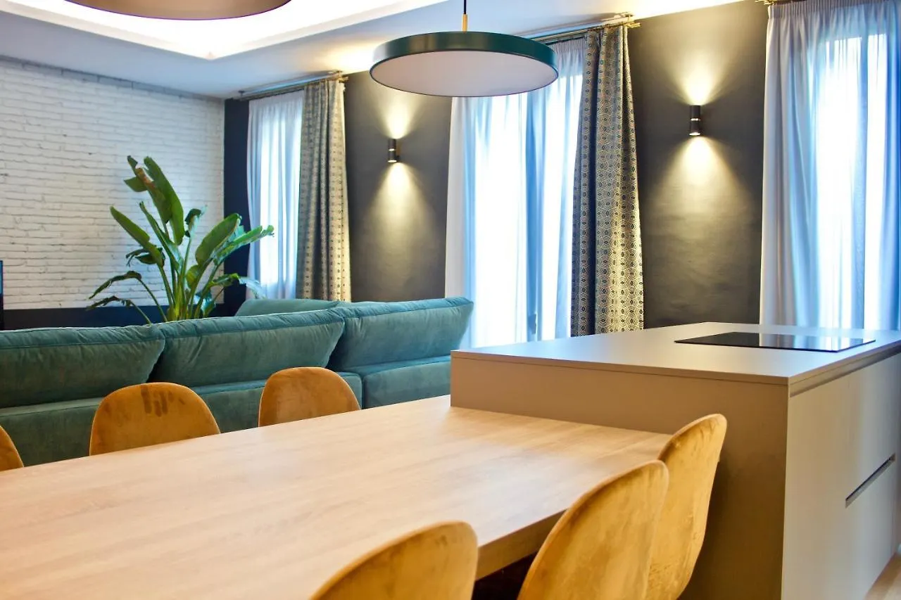 Velvet In Rambla Cataluna Apartment Barcelona Spain